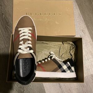Burberry Shoes